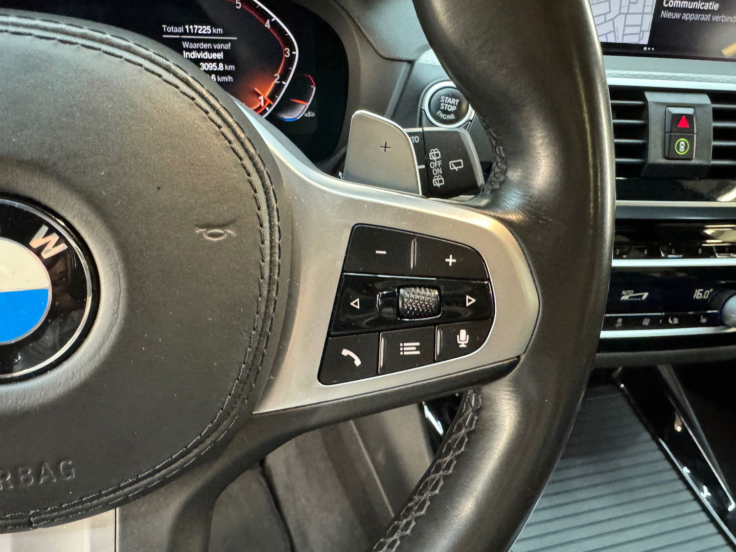 BMW X3 SDrive20i M Sport Pano|Leer|Sfeer|Trekhaak|NL Auto