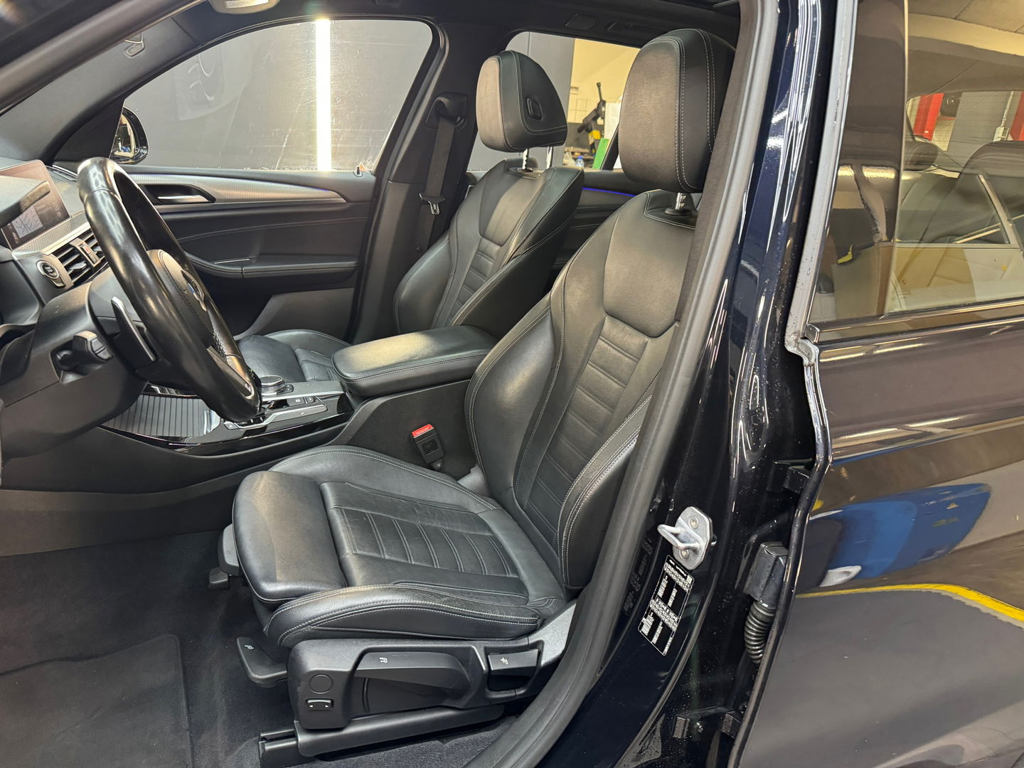 BMW X3 SDrive20i M Sport Pano|Leer|Sfeer|Trekhaak|NL Auto