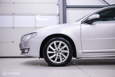 Volvo V70 2.0 D4 Summum | Adaptive | Blis | Schuifdak | Trekhaak | Dealer onderhouden | Leder | Memory | Lane assist |