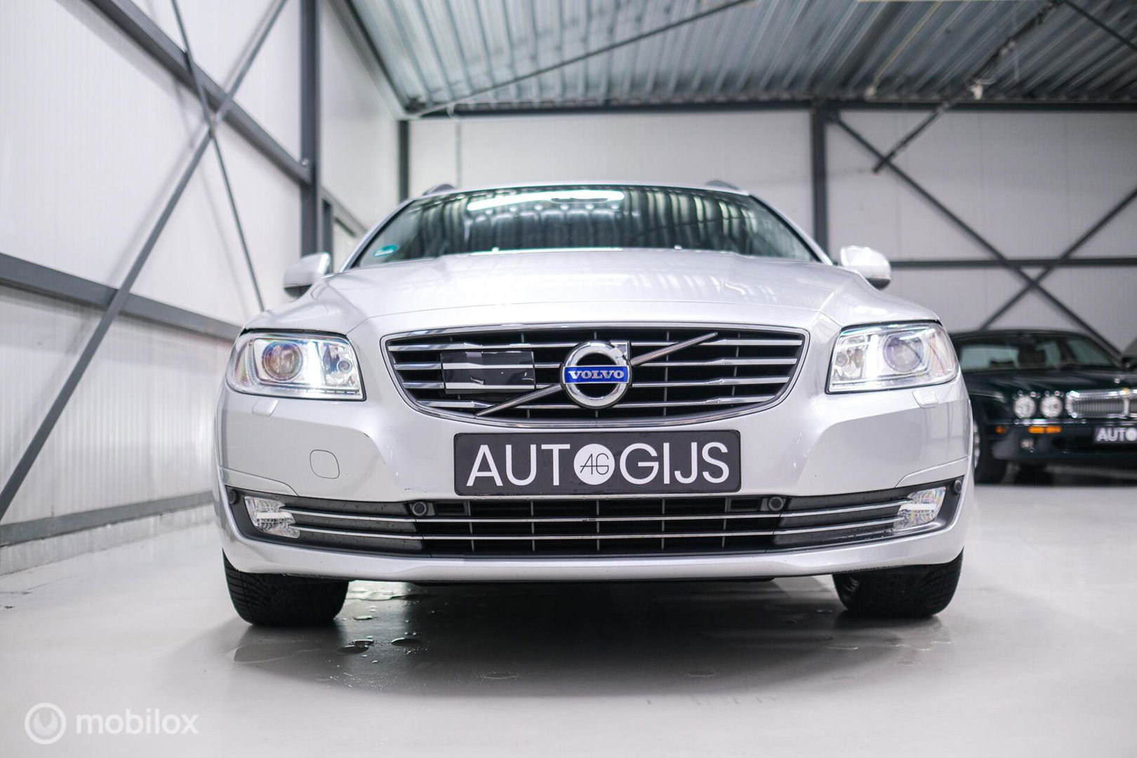 Volvo V70 2.0 D4 Summum | Adaptive | Blis | Schuifdak | Trekhaak | Dealer onderhouden | Leder | Memory | Lane assist |