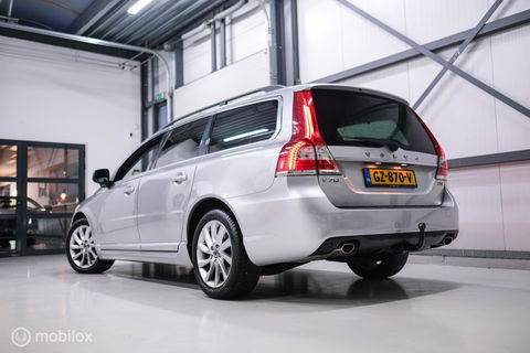Volvo V70 2.0 D4 Summum | Adaptive | Blis | Schuifdak | Trekhaak | Dealer onderhouden | Leder | Memory | Lane assist |
