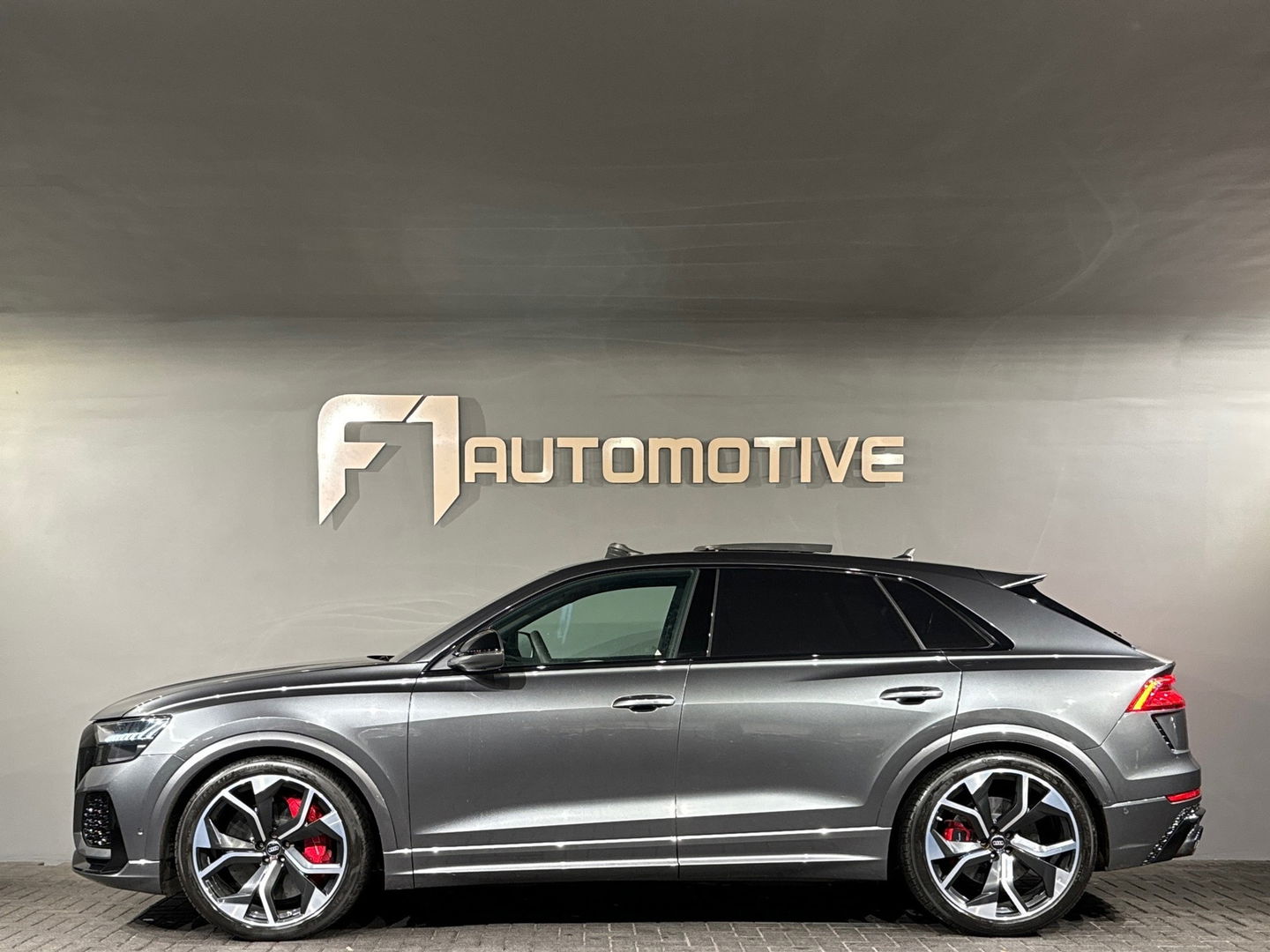 Audi RSQ8 4.0 TFSI quattro Pano|Ceramic|HuD|B&O|Trekhaak|VOL