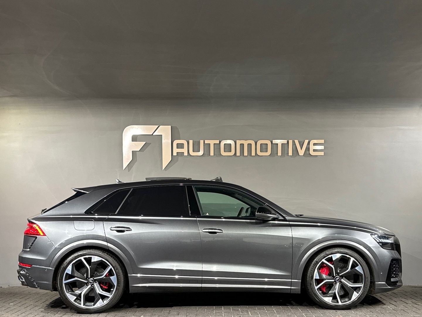 Audi RSQ8 4.0 TFSI quattro Pano|Ceramic|HuD|B&O|Trekhaak|VOL