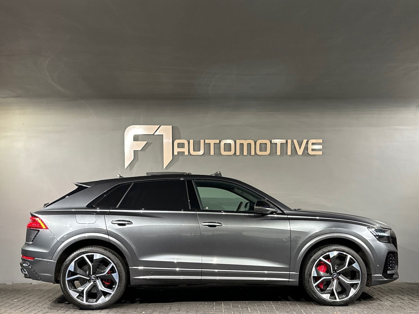 Audi RSQ8 4.0 TFSI quattro Pano|Ceramic|HuD|B&O|Trekhaak|VOL