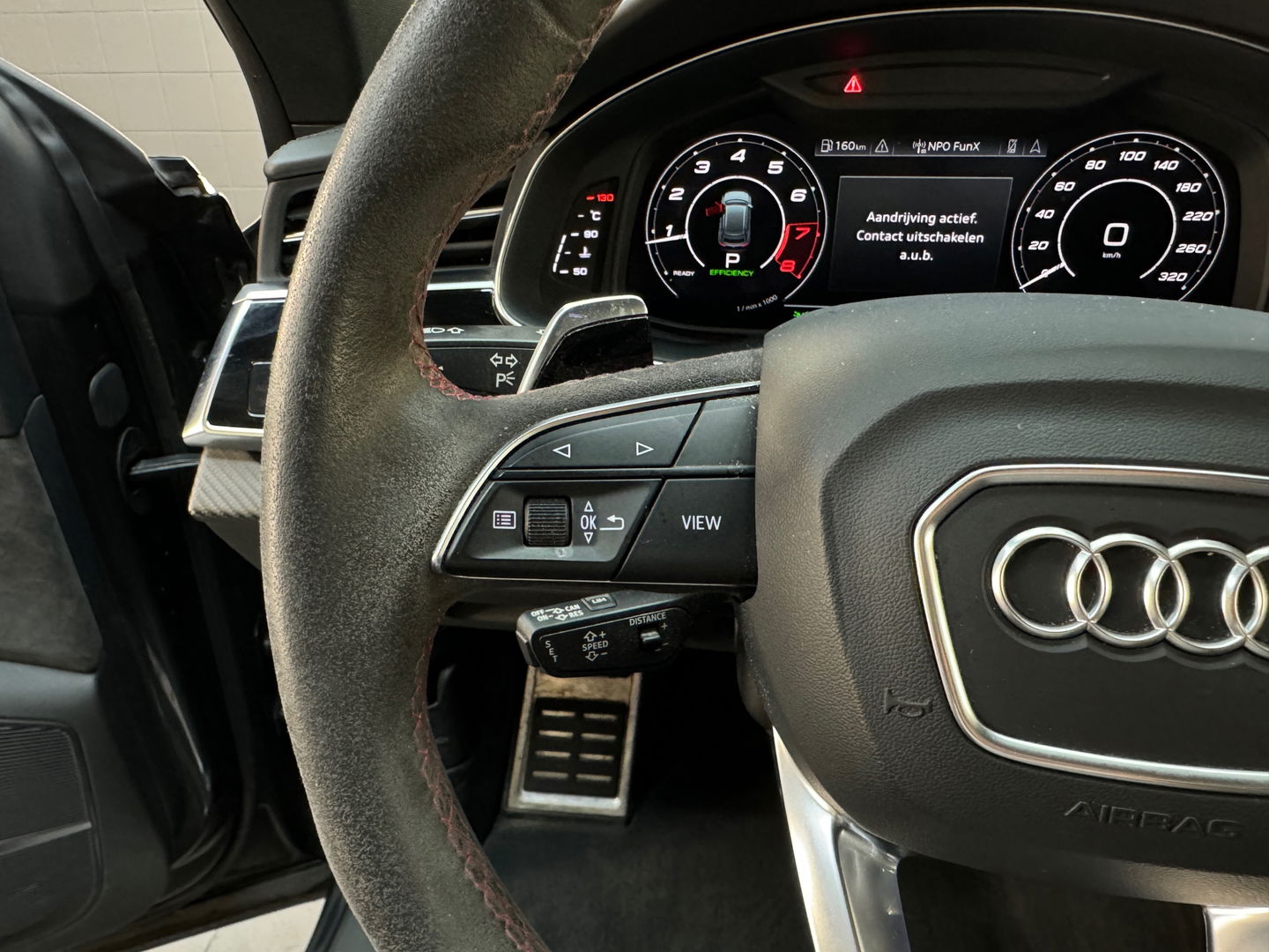 Audi RSQ8 4.0 TFSI quattro Pano|Ceramic|HuD|B&O|Trekhaak|VOL