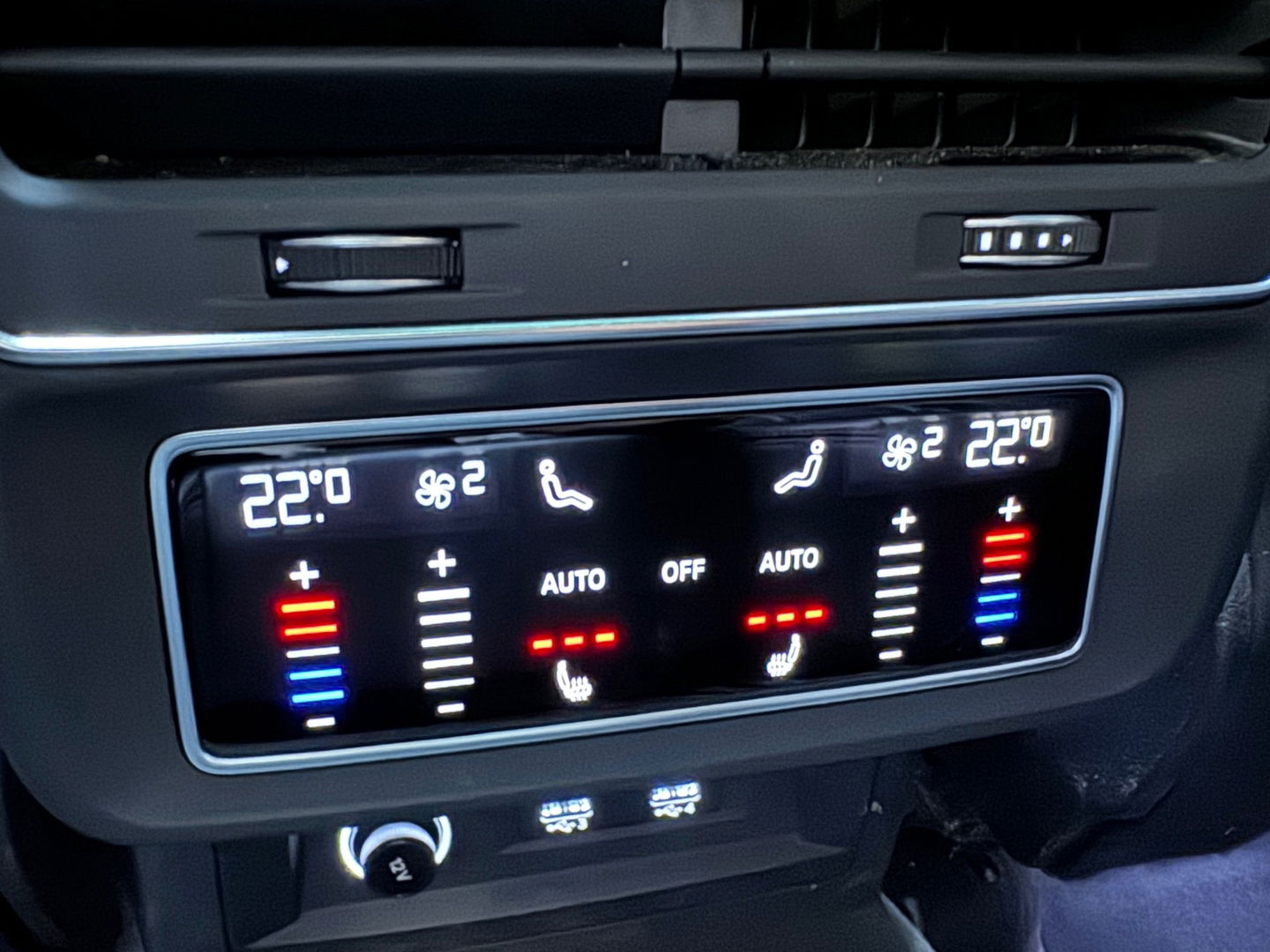 Audi RSQ8 4.0 TFSI quattro Pano|Ceramic|HuD|B&O|Trekhaak|VOL