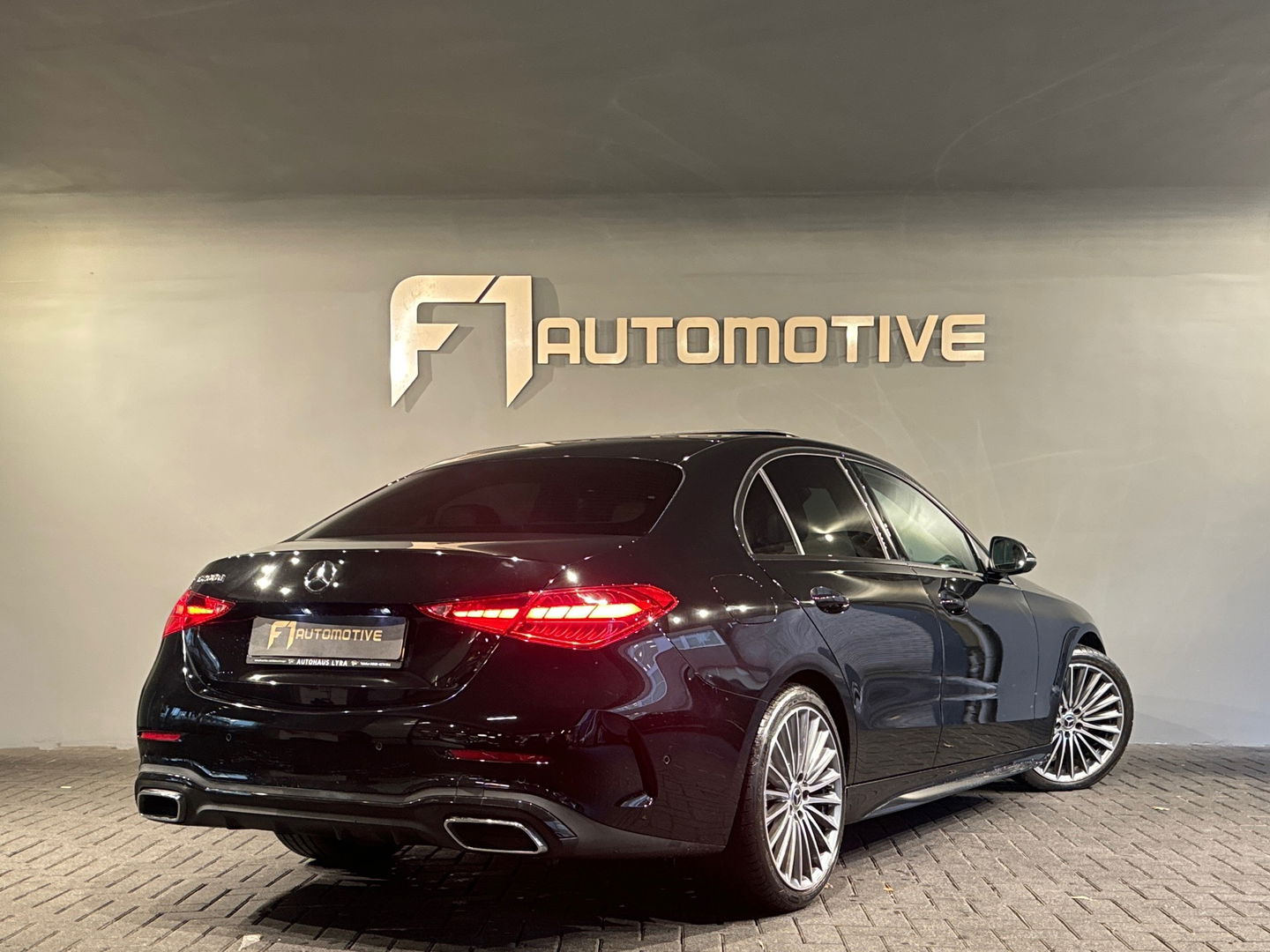 Mercedes-Benz C-Klasse 200 d AMG Pano|Memory|Burmester|360Cam