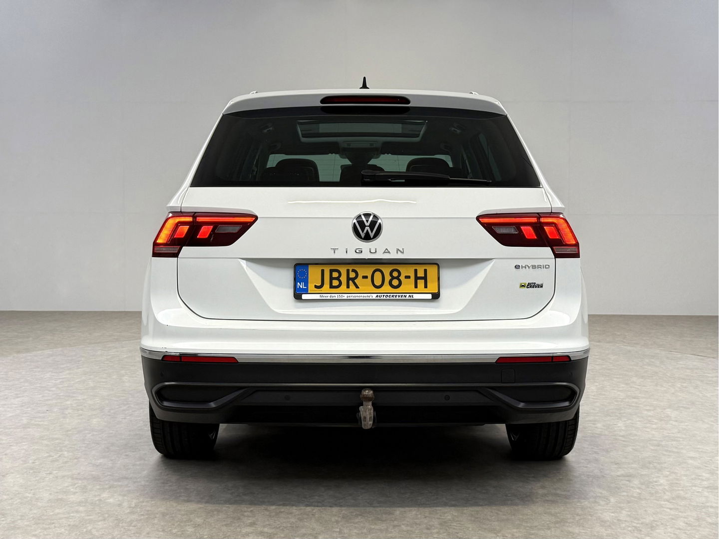 Volkswagen Tiguan 1.4 TSI eHybrid 225PK R-Line | SOH 93% | Pano | IQ Light | Virtual | Camera | Stuur/Stoelverw. | Adap. Cruise | Carplay | Trekh.