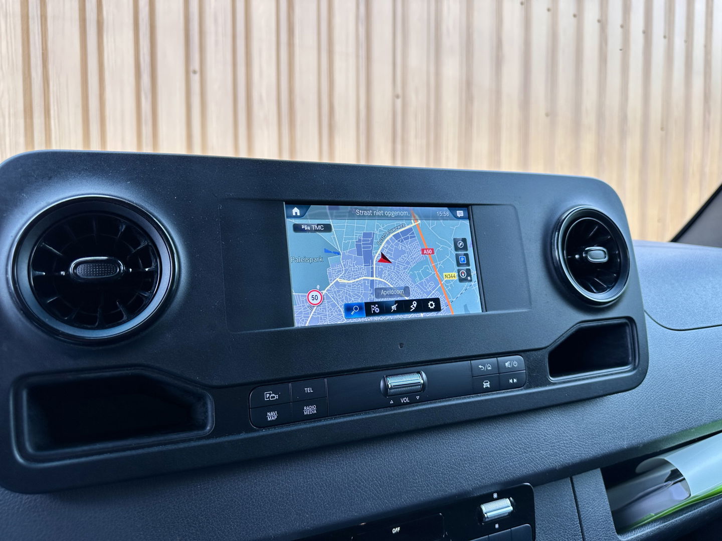 Mercedes-Benz Sprinter 316 2.2 CDI L3H2 DC EURO VI-D | Cruise Control | Achteruitrijcamera | Ex. BTW | Parkeersensoren | Apple Carplay | Android Auto | Airconditioning