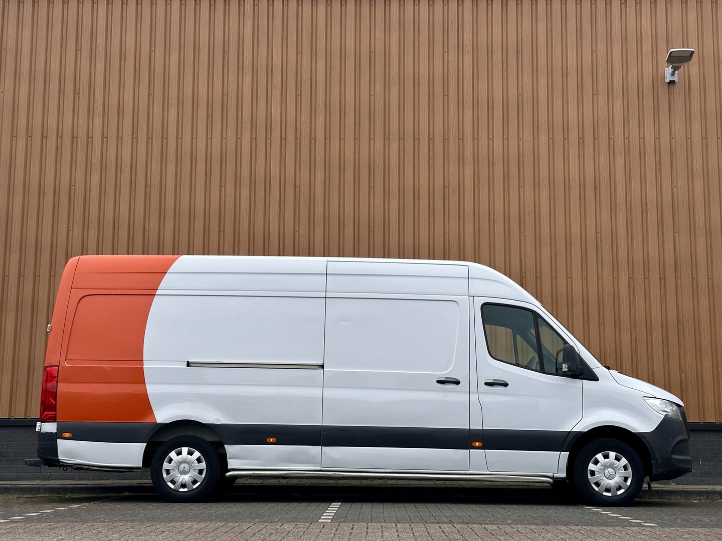 Mercedes-Benz Sprinter 316 2.2 CDI L3H2 DC EURO VI-D | Cruise Control | Achteruitrijcamera | Ex. BTW | Parkeersensoren | Apple Carplay | Android Auto | Airconditioning