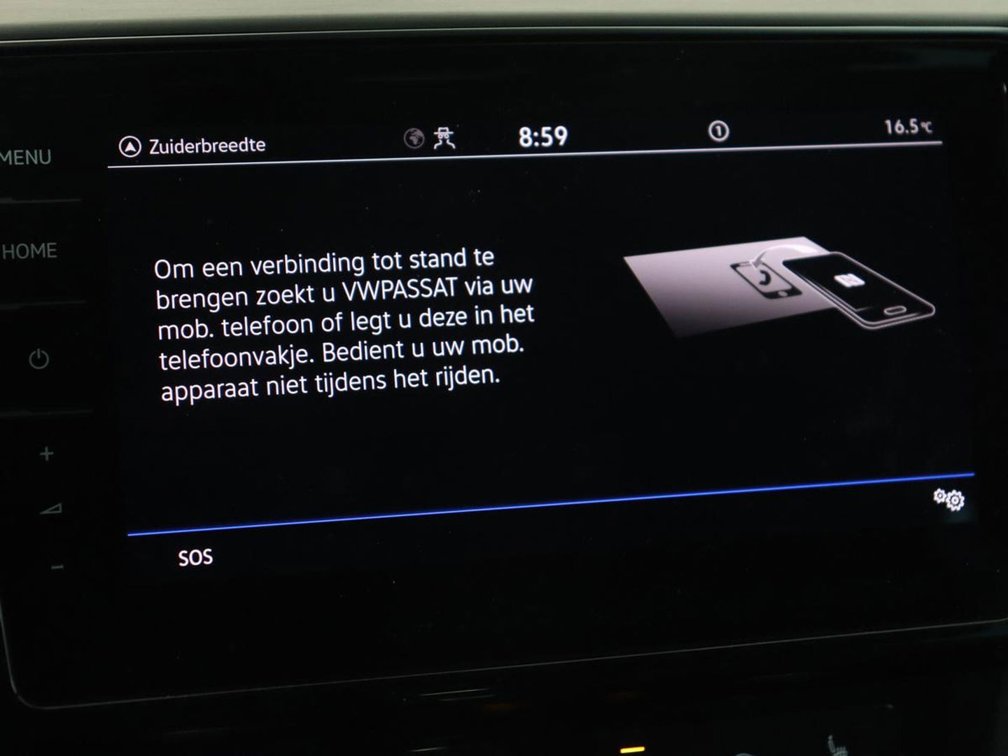 Volkswagen Passat 1.5 TSI R-Line | Panoramadak | Trekhaak | Matrix LED | Stoelverwarming | Adaptive cruise | Leder/Alcantara | Camera | Carplay | Keyless | Climate control | Parkeerhulp