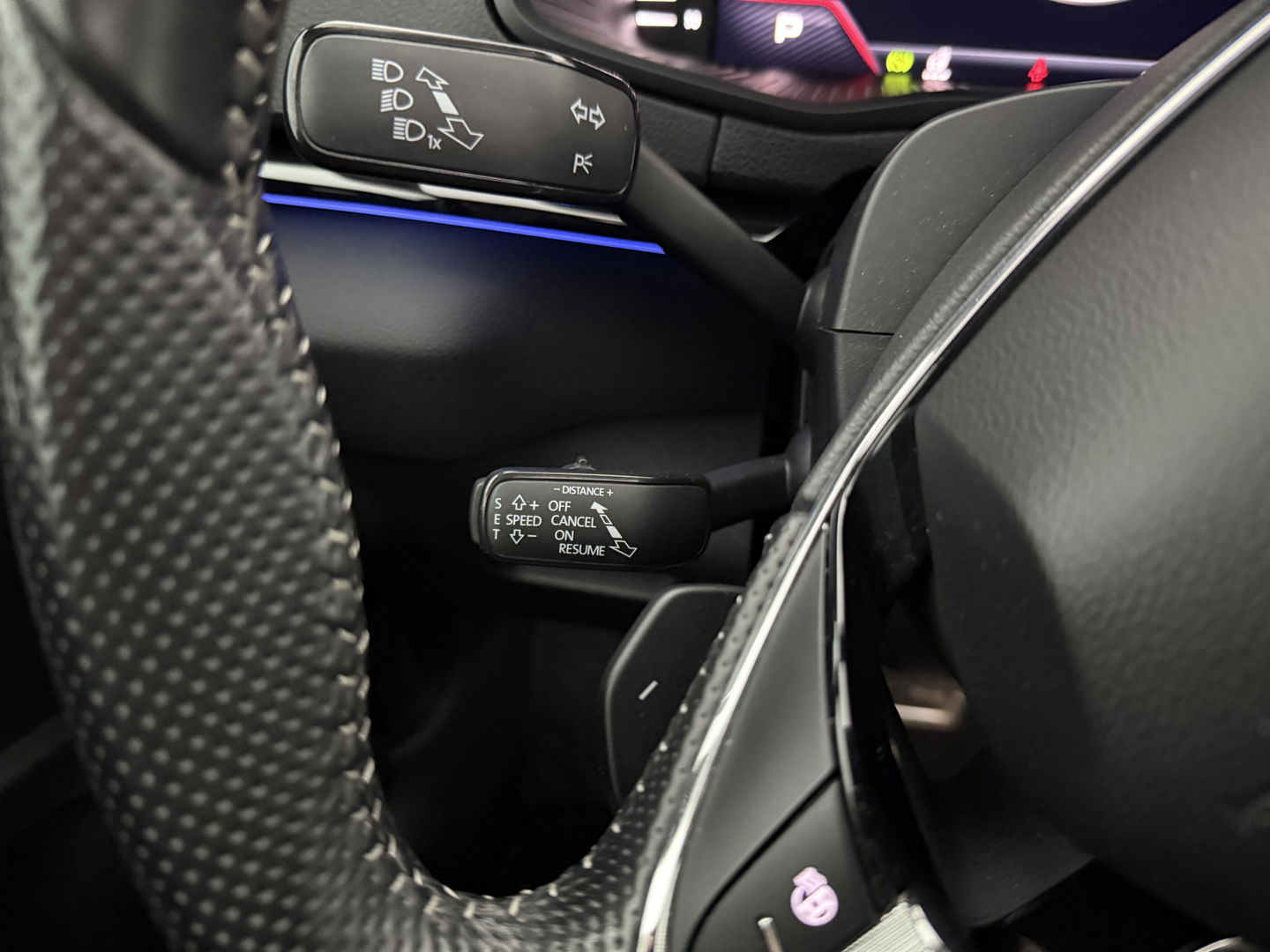 Škoda Karoq 1.5 TSI ACT 150PK Sportline | Pano | Sfeerverl. | Stoel/Stuurverw. | Camera | Virtual | Carplay