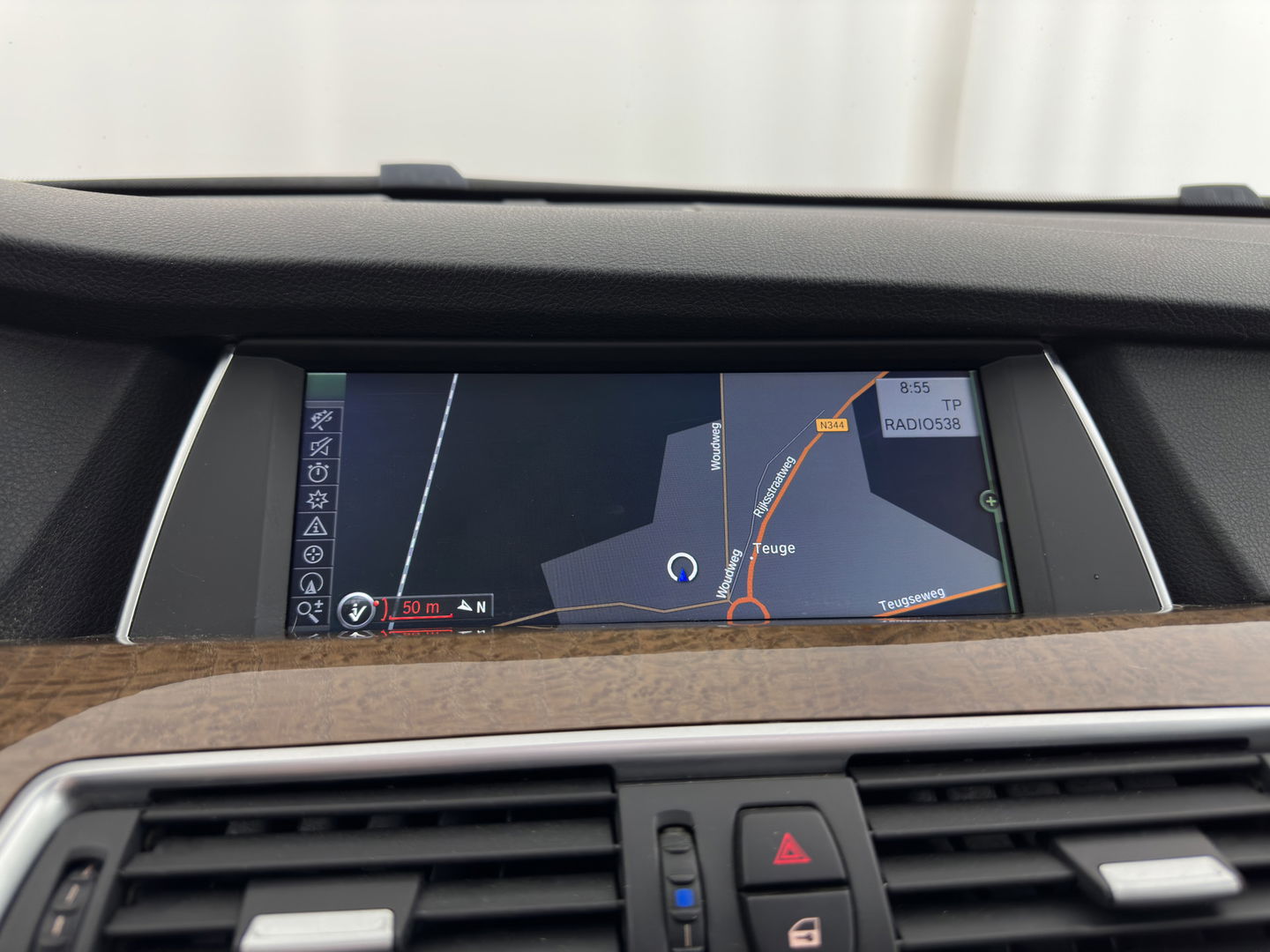 BMW 5 Serie Gran Turismo 530d High Executive Aut. *PANO | LUXURY-LEATHER | NAVI-FULLMAP | BI-XENON | CRUISE | HIFI-SOUND | HEATED-COMFORTSEATS | AMBIENT-LIGHT | CAMERA | PDC | TOWBAR | WOODEN-INLAY |  20'' ALU*