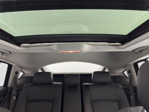 BMW 5 Serie Gran Turismo 530d High Executive Aut. *PANO | LUXURY-LEATHER | NAVI-FULLMAP | BI-XENON | CRUISE | HIFI-SOUND | HEATED-COMFORTSEATS | AMBIENT-LIGHT | CAMERA | PDC | TOWBAR | WOODEN-INLAY |  20'' ALU*