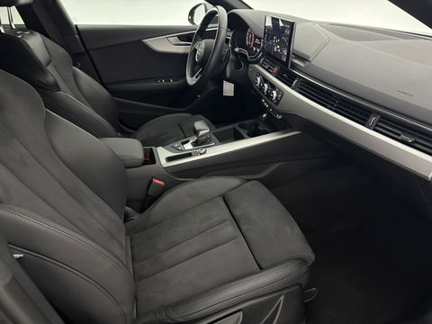 Audi A5 Black Edition S-Line | Virtual | Stoelverw. | Camera | Carplay | Navi | LED