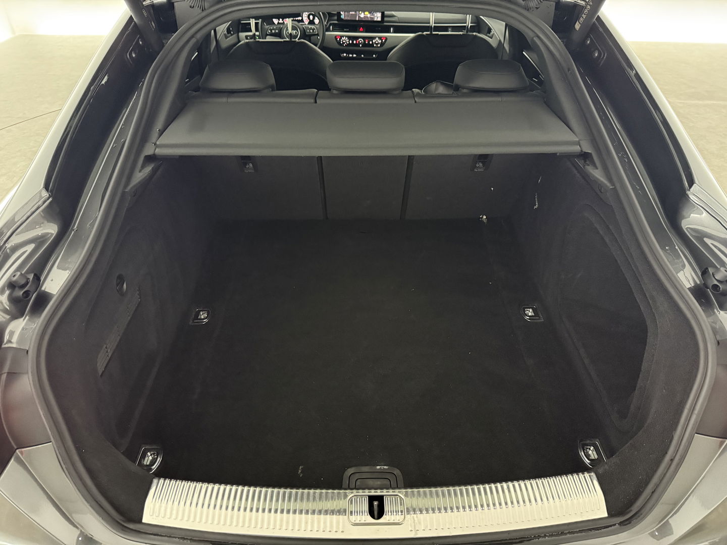 Audi A5 Black Edition S-Line | Virtual | Stoelverw. | Camera | Carplay | Navi | LED