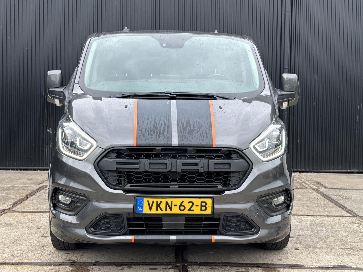 Ford Transit Custom Sport 2.0 185PK L2H1 320 | BOMVOL | LED | STOELVERWARMING | CARPLAY | AUTOMAAT