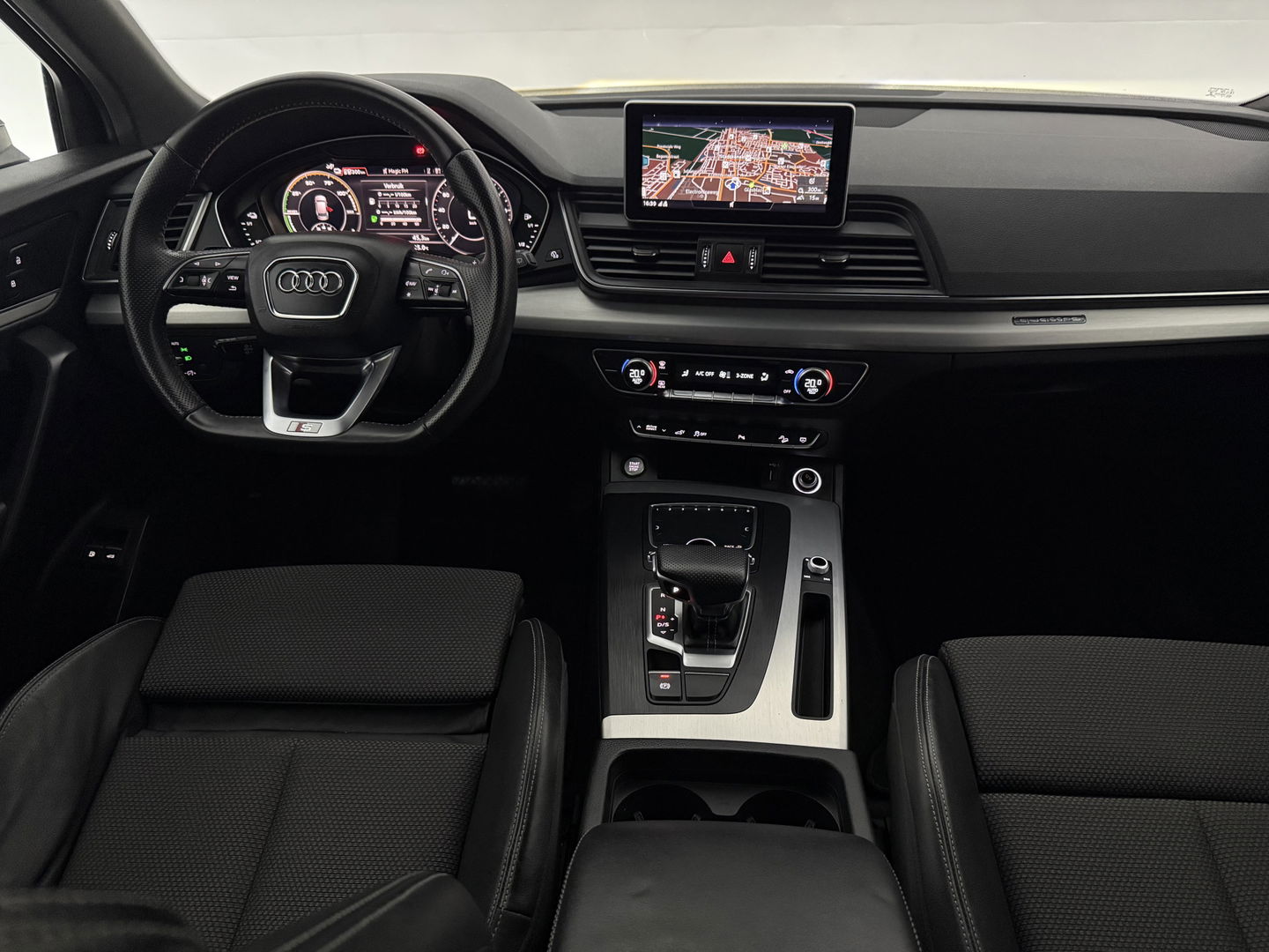 Audi Q5 55 TFSI e Quattro S-line Competition | Camera | LED | Virtual | Adap. Cruise | Carplay | Parkeersens.