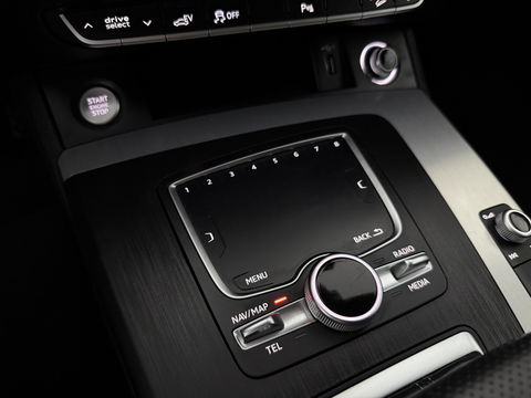 Audi Q5 55 TFSI e Quattro S-line Competition | Camera | LED | Virtual | Adap. Cruise | Carplay | Parkeersens.