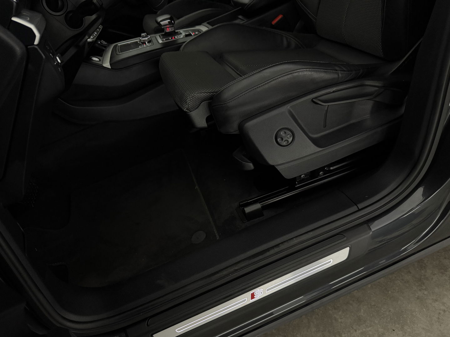 Audi Q5 55 TFSI e Quattro S-line Competition | Camera | LED | Virtual | Adap. Cruise | Carplay | Parkeersens.