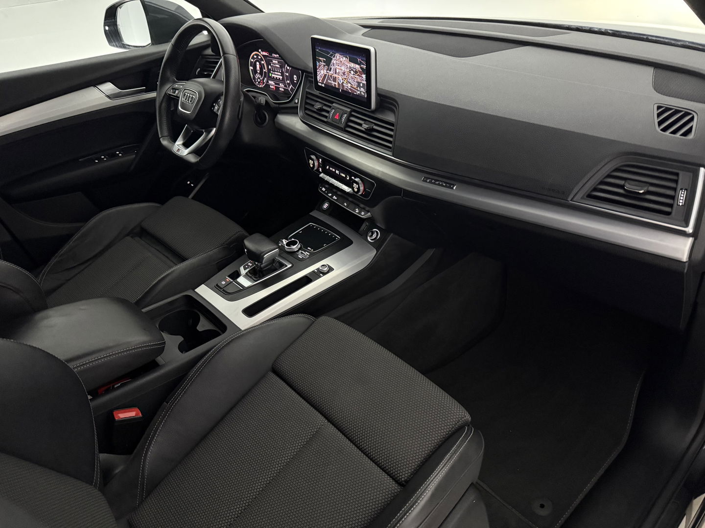 Audi Q5 55 TFSI e Quattro S-line Competition | Camera | LED | Virtual | Adap. Cruise | Carplay | Parkeersens.