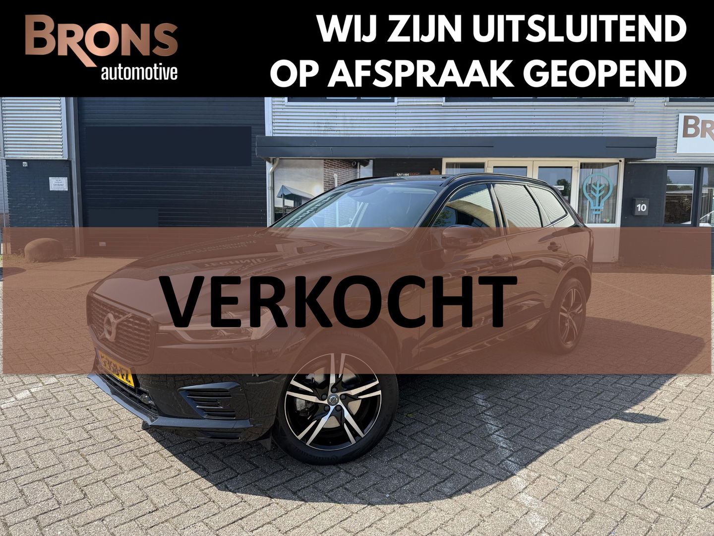 Volvo XC60 2.0 plug-in T6 AWD R-Design Trekhaak l CarPlay l Pano