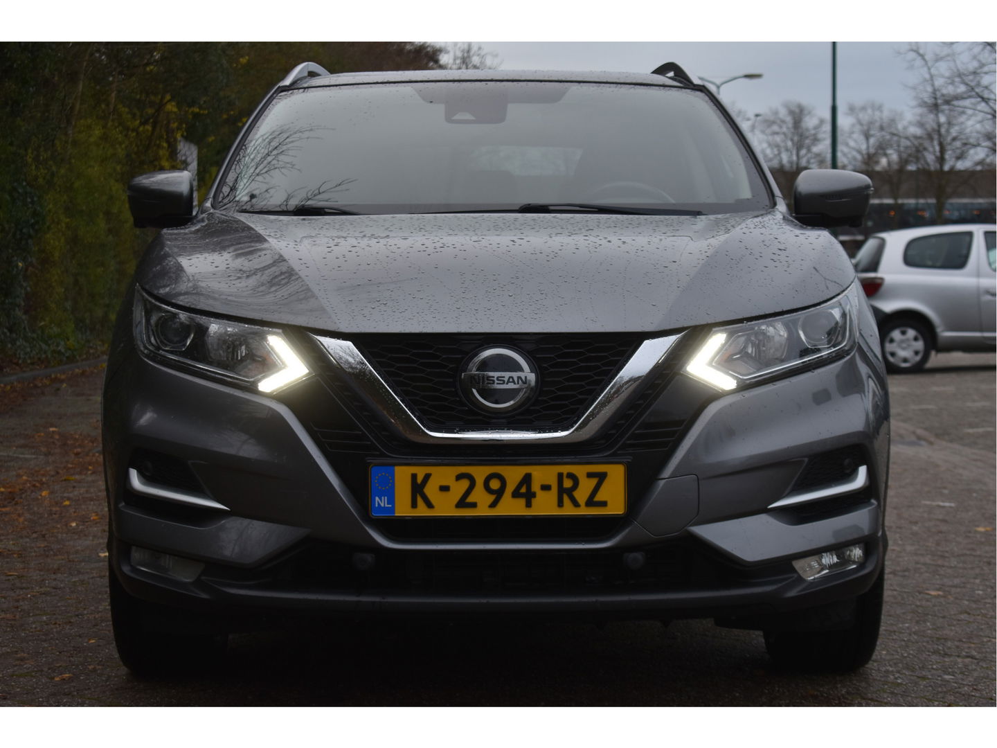 Nissan QASHQAI 1.3 DIG-T N-Connecta 160 pk | Keyless | 360 gr.camera | Carplay | Pano.dak | Stoelverwarming | Vol