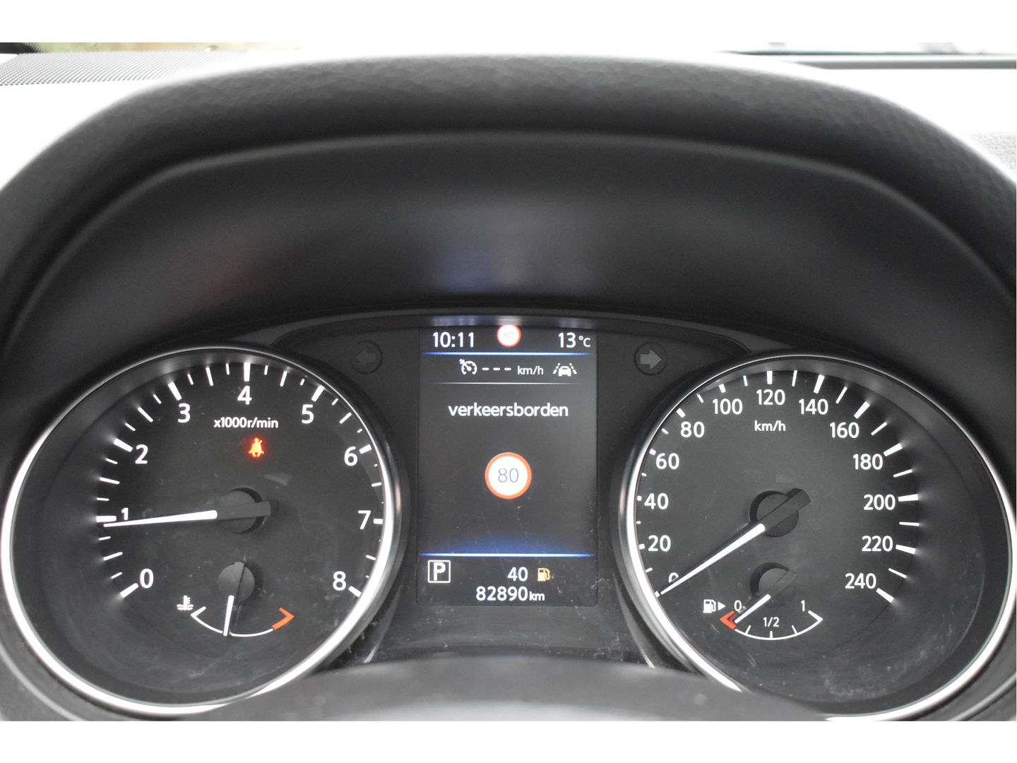 Nissan QASHQAI 1.3 DIG-T N-Connecta 160 pk | Keyless | 360 gr.camera | Carplay | Pano.dak | Stoelverwarming | Vol