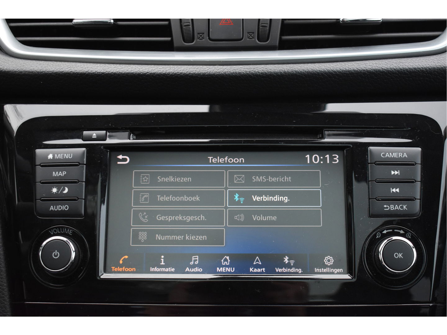 Nissan QASHQAI 1.3 DIG-T N-Connecta 160 pk | Keyless | 360 gr.camera | Carplay | Pano.dak | Stoelverwarming | Vol