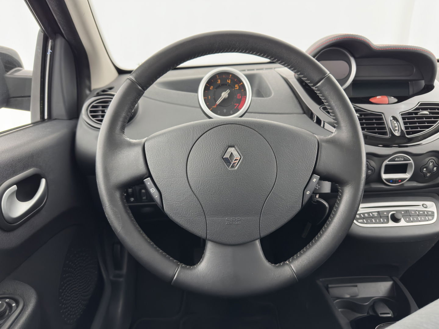 Renault Twingo 1.2 16V Dynamique *CLIMATE CONTROL | CRUISE | RADIO-CD/MP3 | COMFORTSEATS*