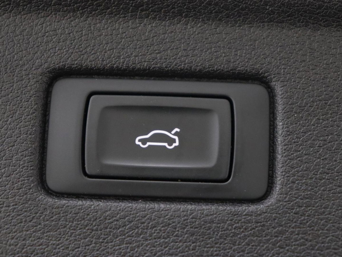 Audi A5 2.0 TFSI MHEV Sport S-line Edition | Panoramadak | Leder | Stoelverwarming | Camera | Memory | Navigatie | Full LED | Climate control | Bluetooth | Cruise control