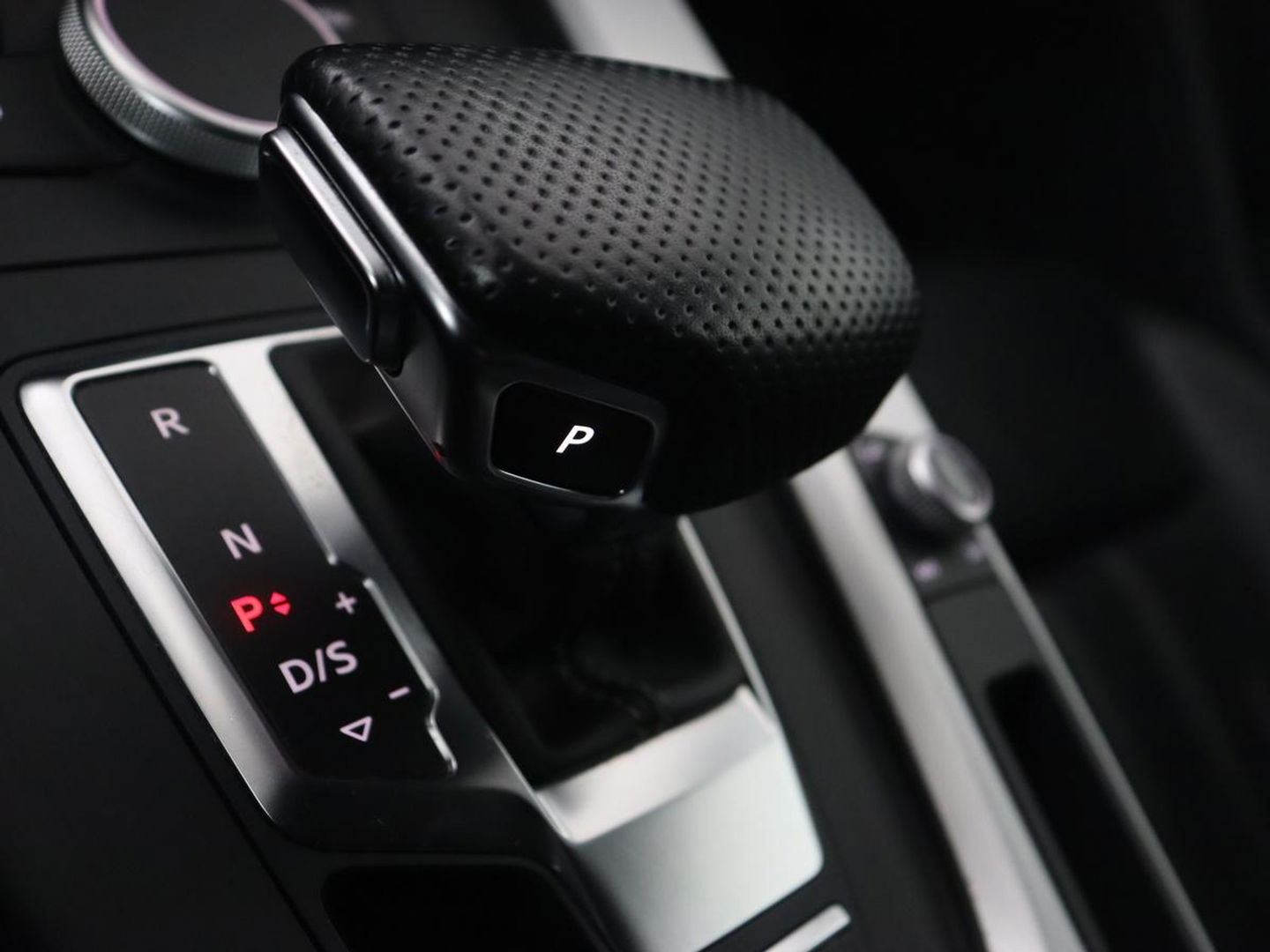 Audi A5 2.0 TFSI MHEV Sport S-line Edition | Panoramadak | Leder | Stoelverwarming | Camera | Memory | Navigatie | Full LED | Climate control | Bluetooth | Cruise control