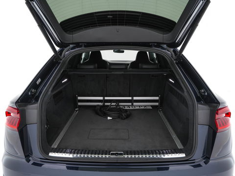 Audi Q8 60 TFSI e quattro Competition (INCL-BTW) *AUT | VOLLEDER | BANG/OLUFSEN-SURROUND | ADAPTIVE-CRUISE | NAVI-FULLMAP | HD-MATRIX-LED | MEMORY-PACK | KEYLESS | CAMERA | VIRTUAL-COCKPIT | AIR-SUPENSION | 21INCH ALU*
