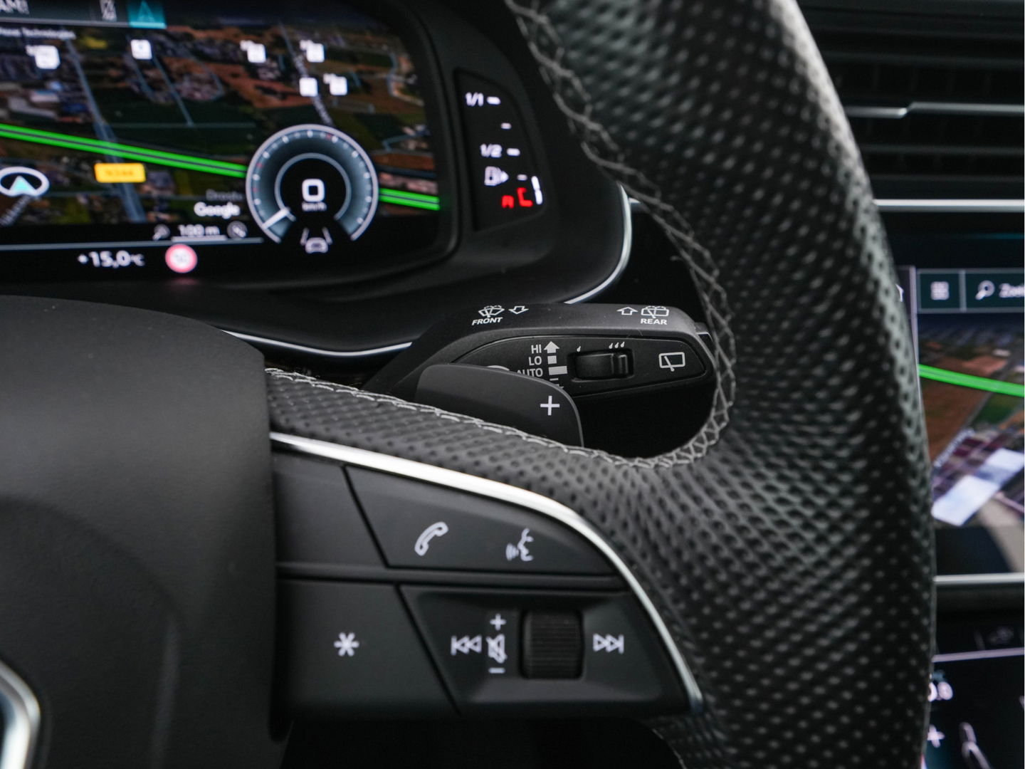 Audi Q8 60 TFSI e quattro Competition (INCL-BTW) *AUT | VOLLEDER | BANG/OLUFSEN-SURROUND | ADAPTIVE-CRUISE | NAVI-FULLMAP | HD-MATRIX-LED | MEMORY-PACK | KEYLESS | CAMERA | VIRTUAL-COCKPIT | AIR-SUPENSION | 21INCH ALU*