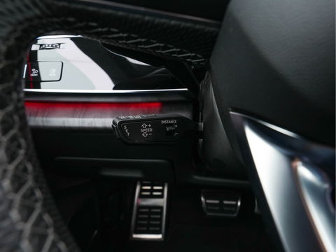 Audi Q8 60 TFSI e quattro Competition (INCL-BTW) *AUT | VOLLEDER | BANG/OLUFSEN-SURROUND | ADAPTIVE-CRUISE | NAVI-FULLMAP | HD-MATRIX-LED | MEMORY-PACK | KEYLESS | CAMERA | VIRTUAL-COCKPIT | AIR-SUPENSION | 21INCH ALU*