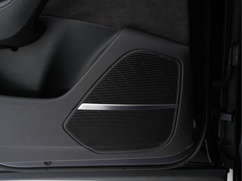 Audi Q8 60 TFSI e quattro Competition (INCL-BTW) *AUT | VOLLEDER | BANG/OLUFSEN-SURROUND | ADAPTIVE-CRUISE | NAVI-FULLMAP | HD-MATRIX-LED | MEMORY-PACK | KEYLESS | CAMERA | VIRTUAL-COCKPIT | AIR-SUPENSION | 21INCH ALU*