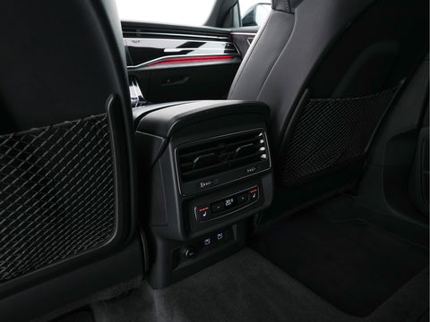 Audi Q8 60 TFSI e quattro Competition (INCL-BTW) *AUT | VOLLEDER | BANG/OLUFSEN-SURROUND | ADAPTIVE-CRUISE | NAVI-FULLMAP | HD-MATRIX-LED | MEMORY-PACK | KEYLESS | CAMERA | VIRTUAL-COCKPIT | AIR-SUPENSION | 21INCH ALU*