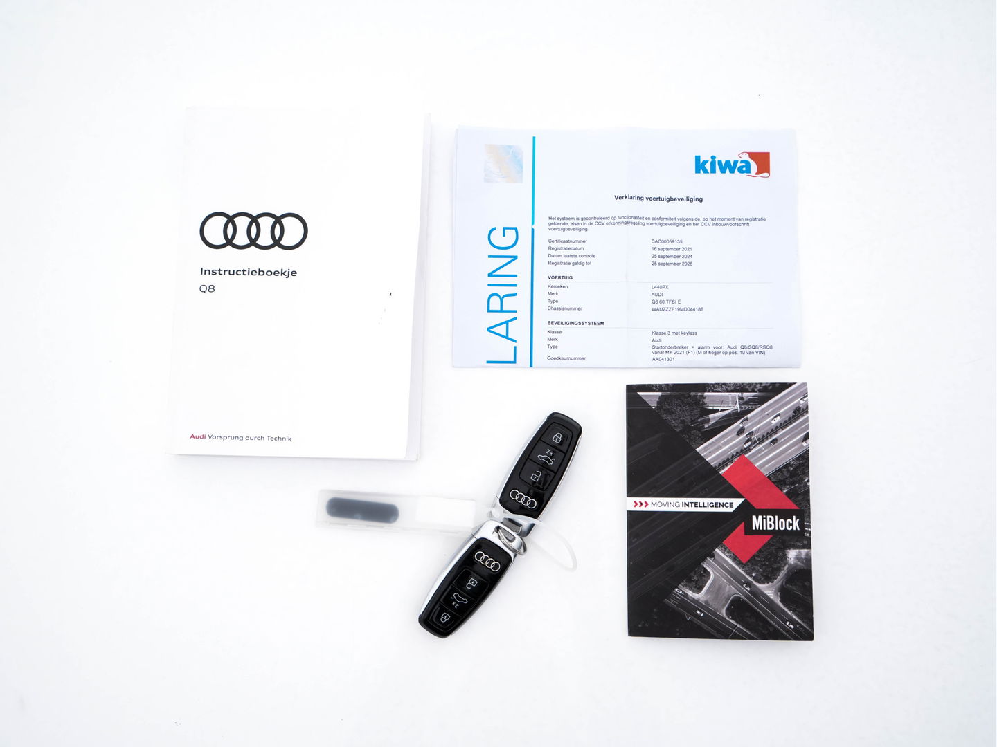 Audi Q8 60 TFSI e quattro Competition (INCL-BTW) *AUT | VOLLEDER | BANG/OLUFSEN-SURROUND | ADAPTIVE-CRUISE | NAVI-FULLMAP | HD-MATRIX-LED | MEMORY-PACK | KEYLESS | CAMERA | VIRTUAL-COCKPIT | AIR-SUPENSION | 21INCH ALU*