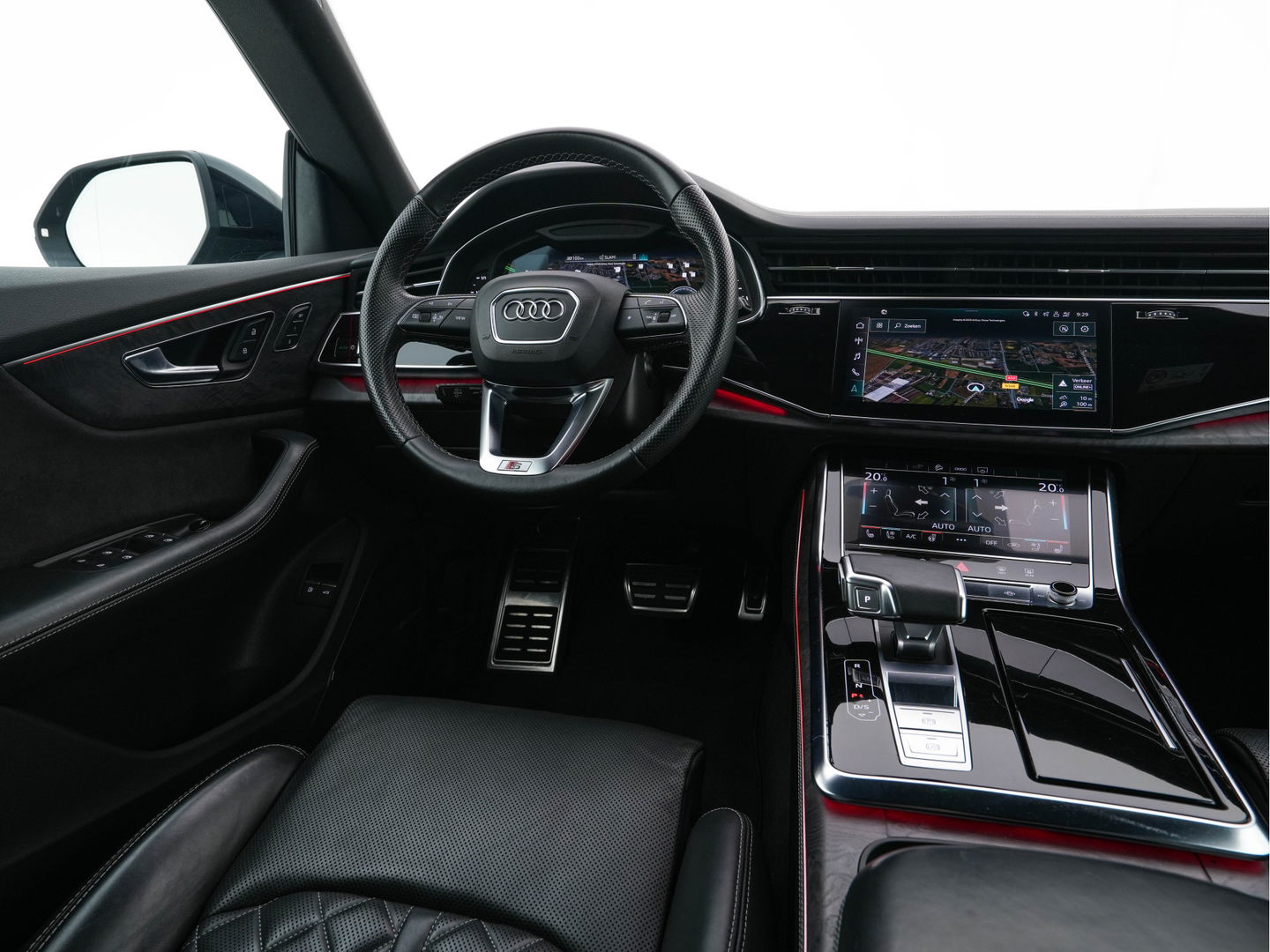 Audi Q8 60 TFSI e quattro Competition (INCL-BTW) *AUT | VOLLEDER | BANG/OLUFSEN-SURROUND | ADAPTIVE-CRUISE | NAVI-FULLMAP | HD-MATRIX-LED | MEMORY-PACK | KEYLESS | CAMERA | VIRTUAL-COCKPIT | AIR-SUPENSION | 21INCH ALU*