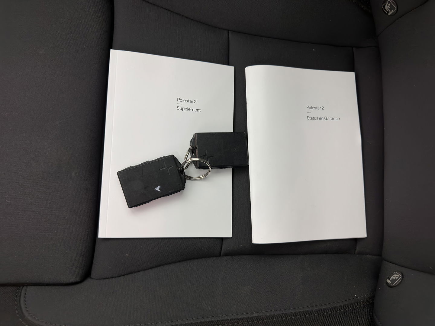 Polestar 2 Long Range Dual Motor Perfomance 78 kwh [ 3-Fase ] { SOH-95% } (INCL-BTW) Aut. *PANO | NAVI-FULLMAP | HARMAN/KARDON-AUDIO | FULL-LED | KEYLESS | DIGI-COCKPIT | MEMORY-PACK |  CARPLAY | DAB+ | HEATED-SPORTSEATS | TOPVIEW | ADAPTIVE-CRUISE |  20"ALU*