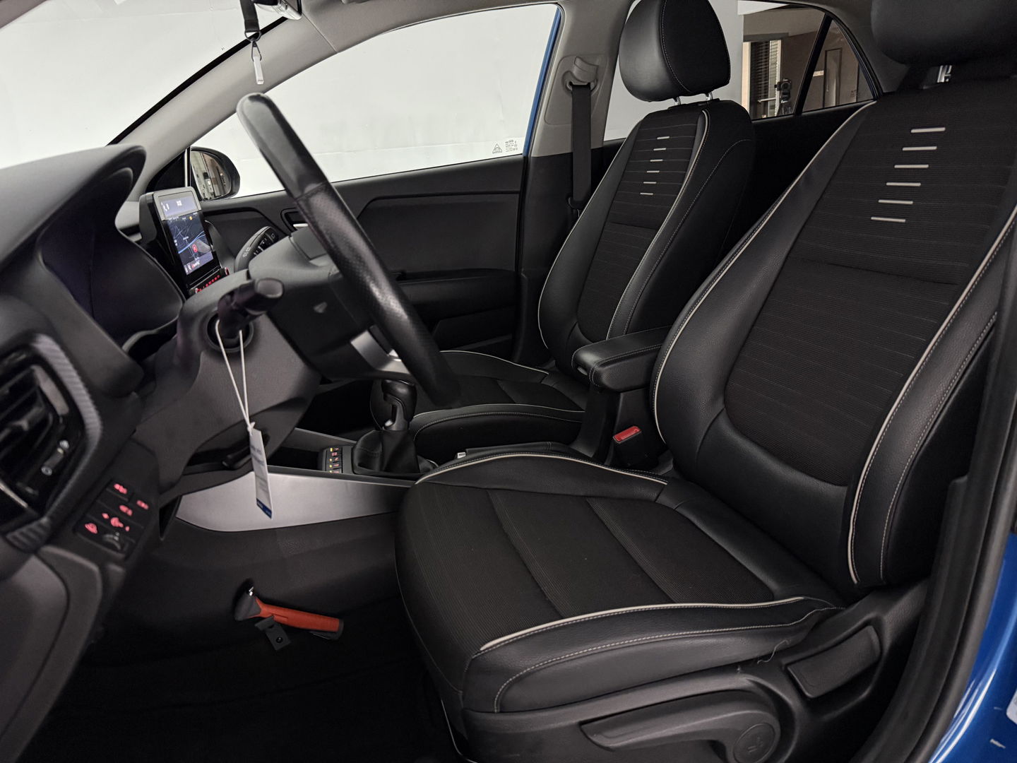 Kia Rio 1.0 T-GDi MHEV GT-Line | Camera | Stuur/Stoelverw. | Carplay | Cruise | Parkeersens. | NAP