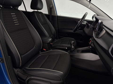 Kia Rio 1.0 T-GDi MHEV GT-Line | Camera | Stuur/Stoelverw. | Carplay | Cruise | Parkeersens. | NAP