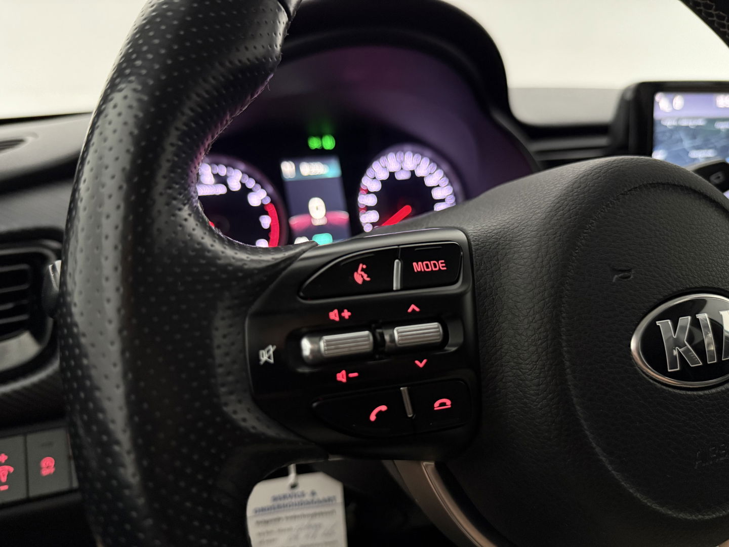 Kia Rio 1.0 T-GDi MHEV GT-Line | Camera | Stuur/Stoelverw. | Carplay | Cruise | Parkeersens. | NAP