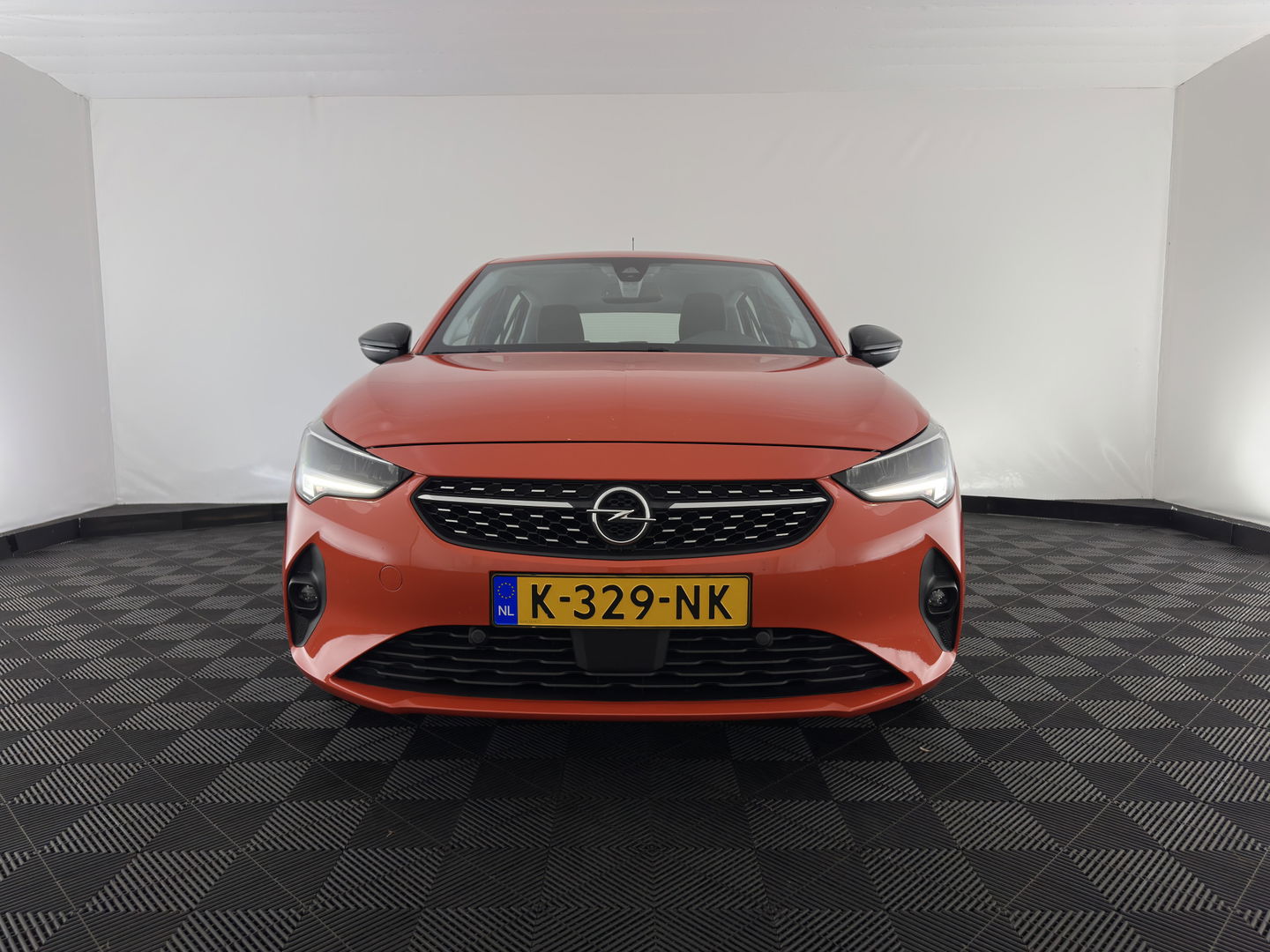 Opel CORSA-E Elegance 50 kWh [3-FASE] {SOH-90%} (INCL-BTW) Aut.*FULL-LED | DIGI-COCKPIT | LEATHER-MICROFIBRE | CARPLAY | CAMERA | ECC | KEYLESS | CRUISE | DAB | 16'' ALU*