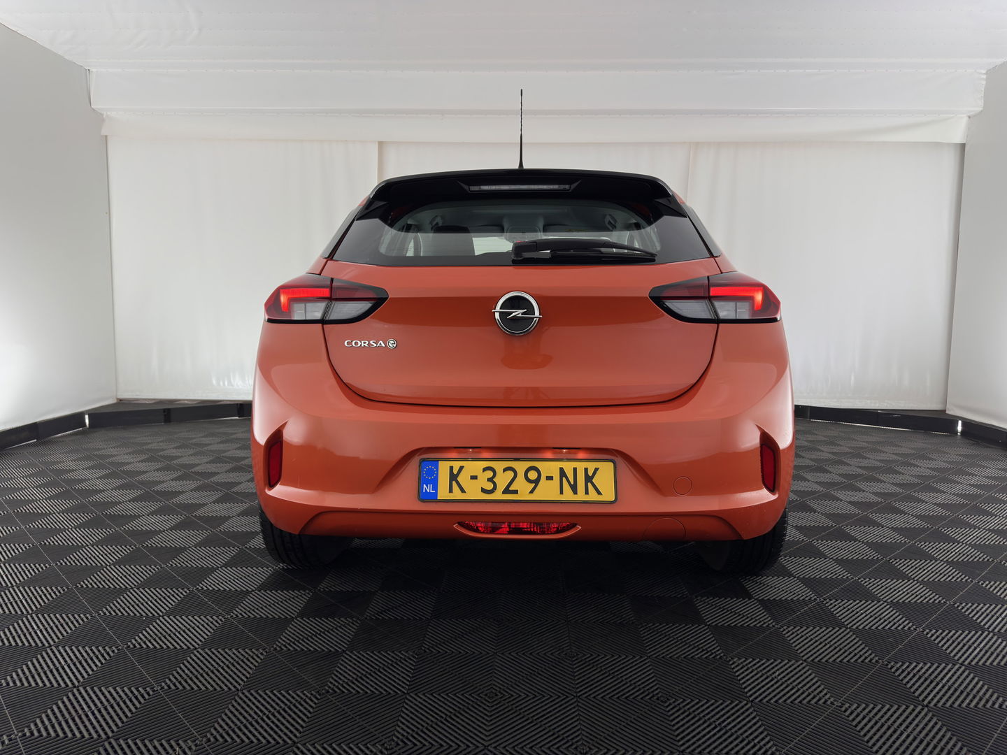 Opel CORSA-E Elegance 50 kWh [3-FASE] {SOH-90%} (INCL-BTW) Aut.*FULL-LED | DIGI-COCKPIT | LEATHER-MICROFIBRE | CARPLAY | CAMERA | ECC | KEYLESS | CRUISE | DAB | 16'' ALU*