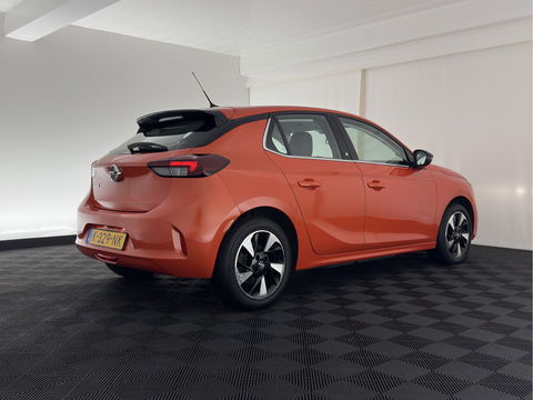 Opel CORSA-E Elegance 50 kWh [3-FASE] {SOH-90%} (INCL-BTW) Aut.*FULL-LED | DIGI-COCKPIT | LEATHER-MICROFIBRE | CARPLAY | CAMERA | ECC | KEYLESS | CRUISE | DAB | 16'' ALU*