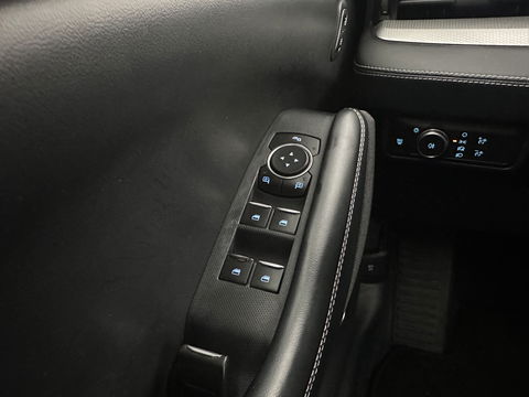 Ford Mustang Mach-E RWD 75 kWh [3-Fase ] {SOH-90%} (INCL-BTW) Aut.*LUXURY-LEATHER | FULL-LED | DAB | DIGI-COCKPIT | KEYLESS | NAVI-FULLMAP | CARPLAY | HEATED-COMFORTSEATS | TOPVIEW |  ADAPTIVE-CRUISE | PRIVACY-GLASS | 18'' ALU*