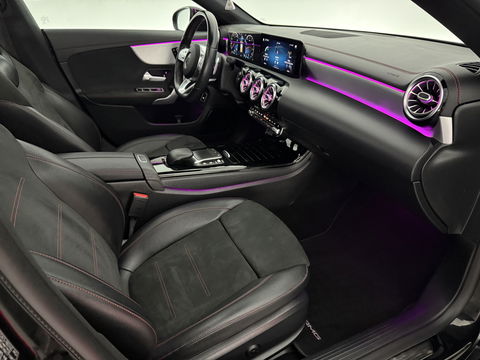 Mercedes-Benz CLA-Klasse 180 AMG | Pano | Sfeerverl. | Memory | Burmester | Virtual | Carplay | Camera | Adap. Cruise | NAP