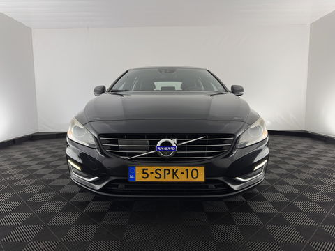 Volvo V60 2.4 D6 AWD Plug-In Hybrid Summum (PLUG-IN) AUT.* NAVI-FULLMAP | CRUISE | BI-XENON | HEATED-SPORTSEATS | LEATHER | CAMERA | TOWBAR | 17'' ALU*