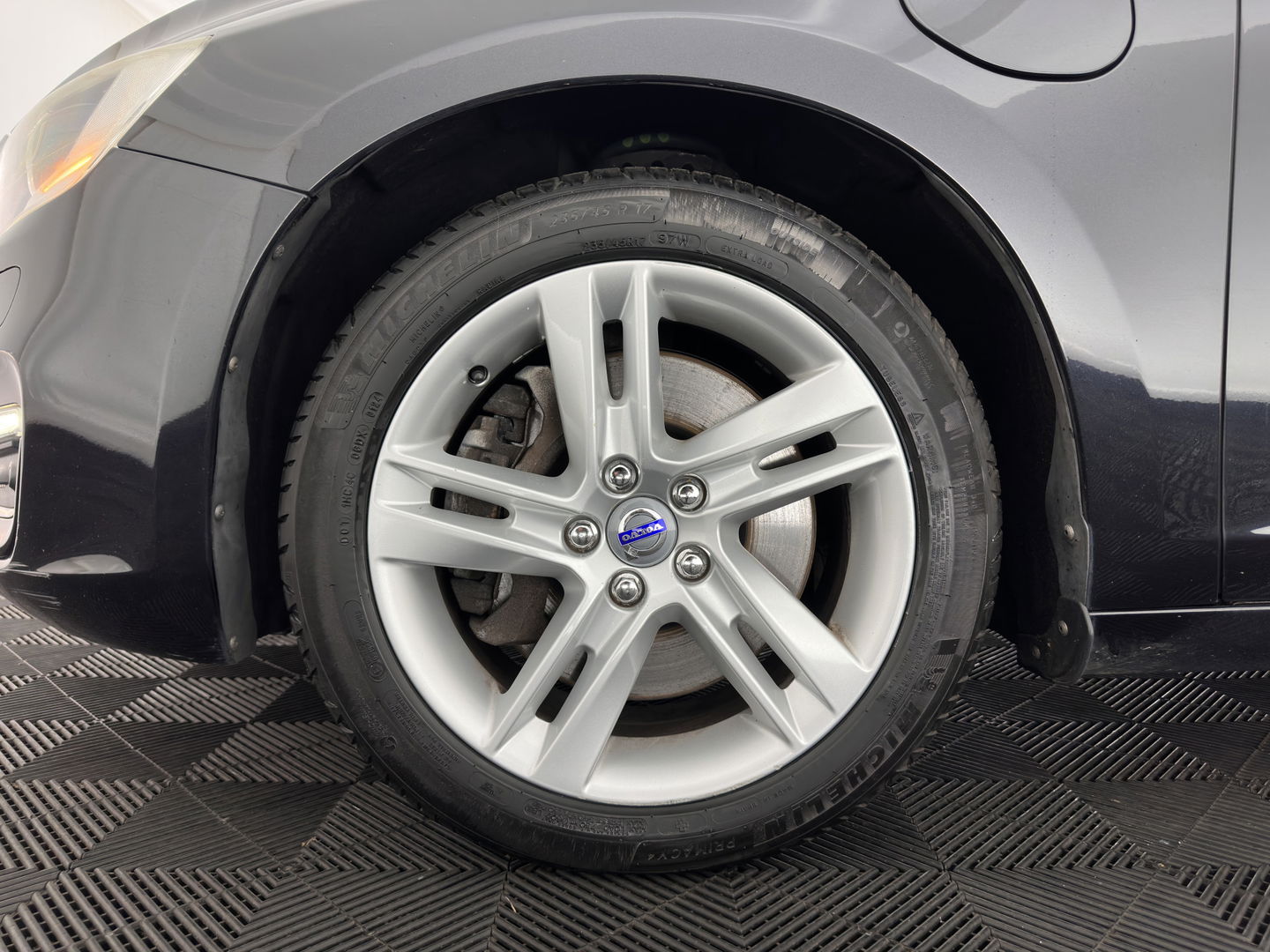 Volvo V60 2.4 D6 AWD Plug-In Hybrid Summum (PLUG-IN) AUT.* NAVI-FULLMAP | CRUISE | BI-XENON | HEATED-SPORTSEATS | LEATHER | CAMERA | TOWBAR | 17'' ALU*